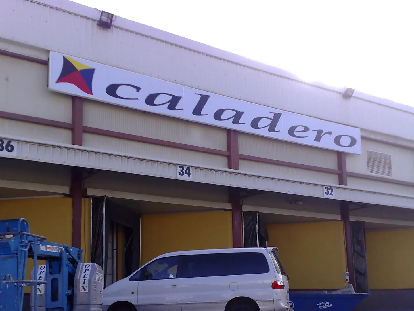 Imagen de un rótulo creado por Luminosos Canarias